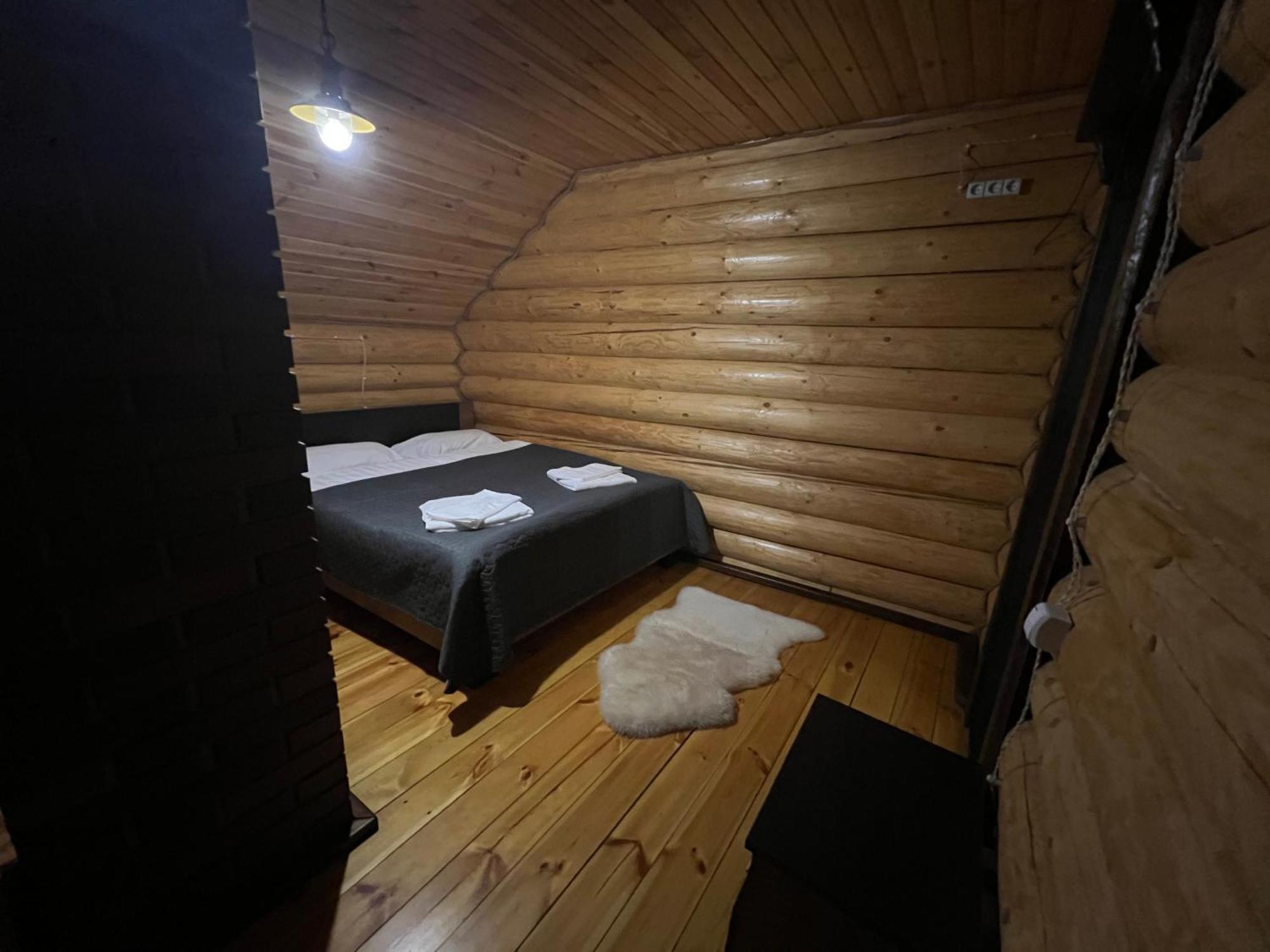 Gostynna Sadyba Kit Bayun Teterivka Esterno foto